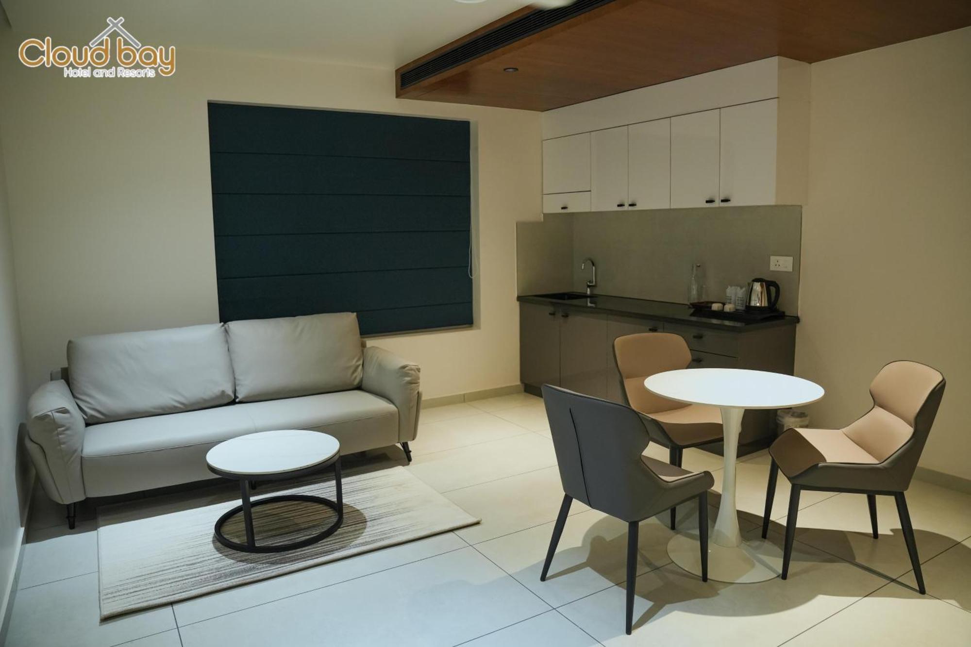 Hotel Cloud Bay Manjeri Экстерьер фото